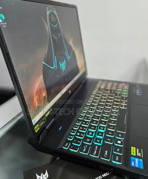 New Laptop Acer Predator Helios Neo 16 16GB Intel Core I5 SSD 512GB