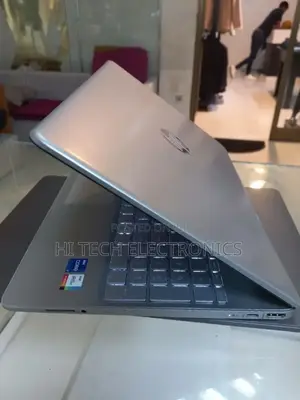 New Laptop HP Stream Notebook 16GB Intel Core I7 SSD 1T