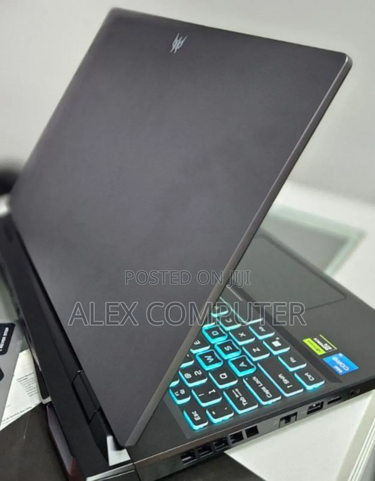 New Laptop Acer Predator Helios Neo 16 16GB Intel Core I5 SSD 512GB