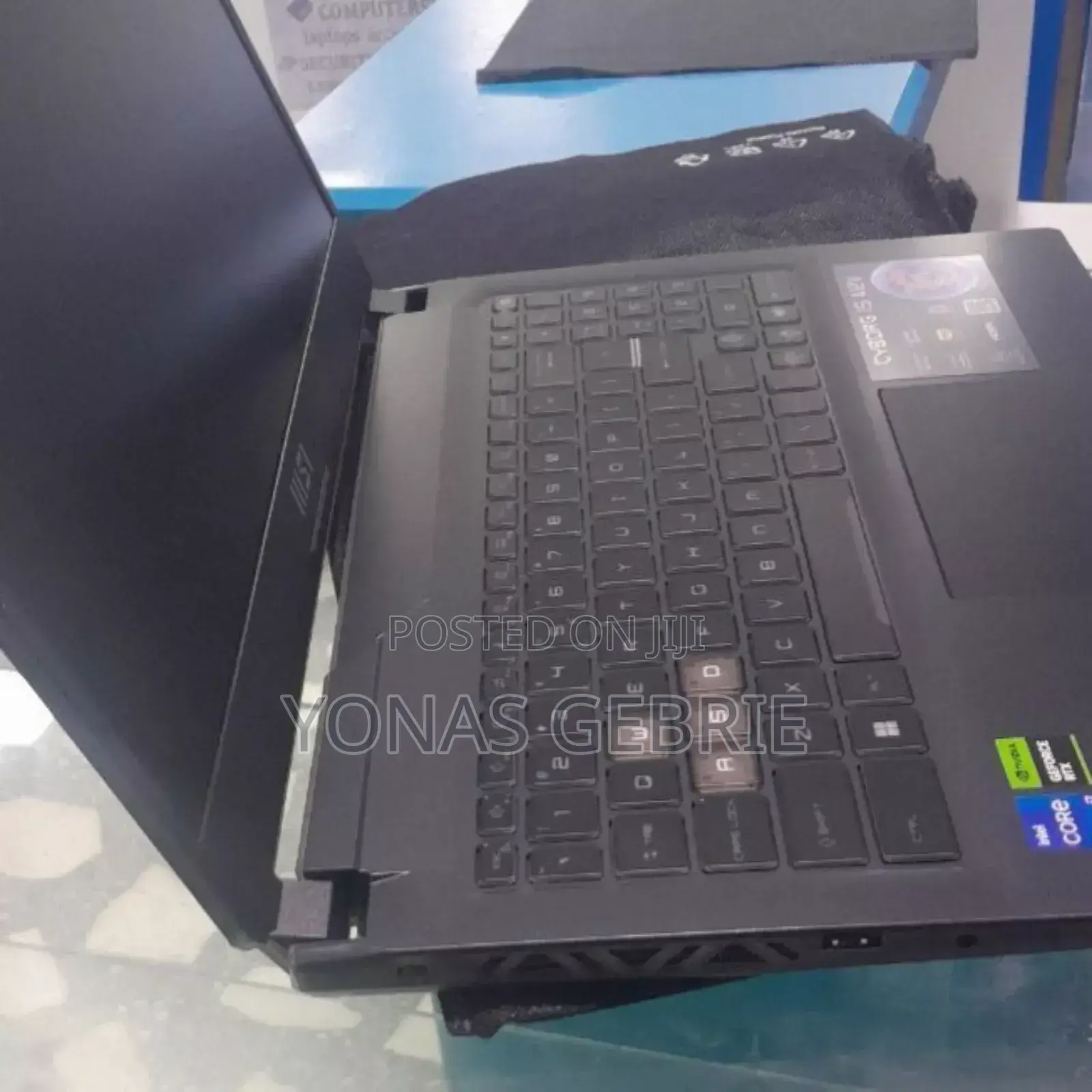 New Laptop MSI 16GB Intel Core I7 SSD 512GB