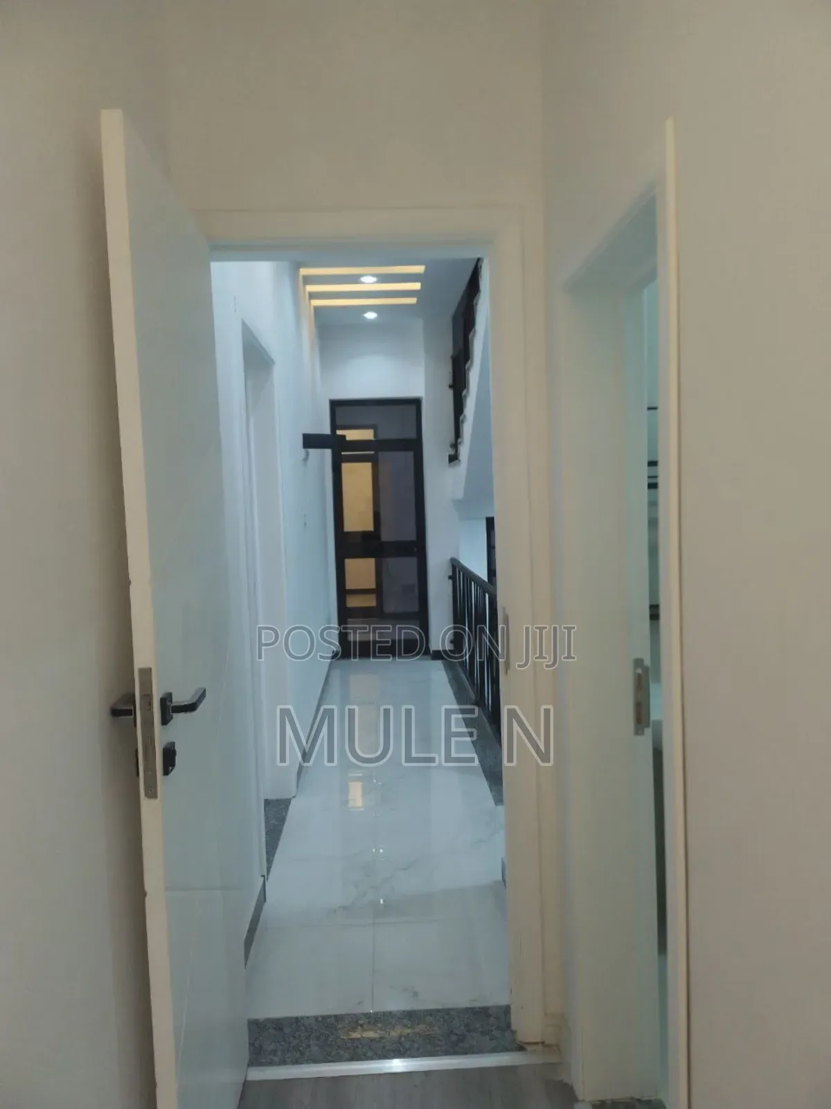 Furnished 8bdrm House in G+2 Ayat Zone 5, Yeka for sale