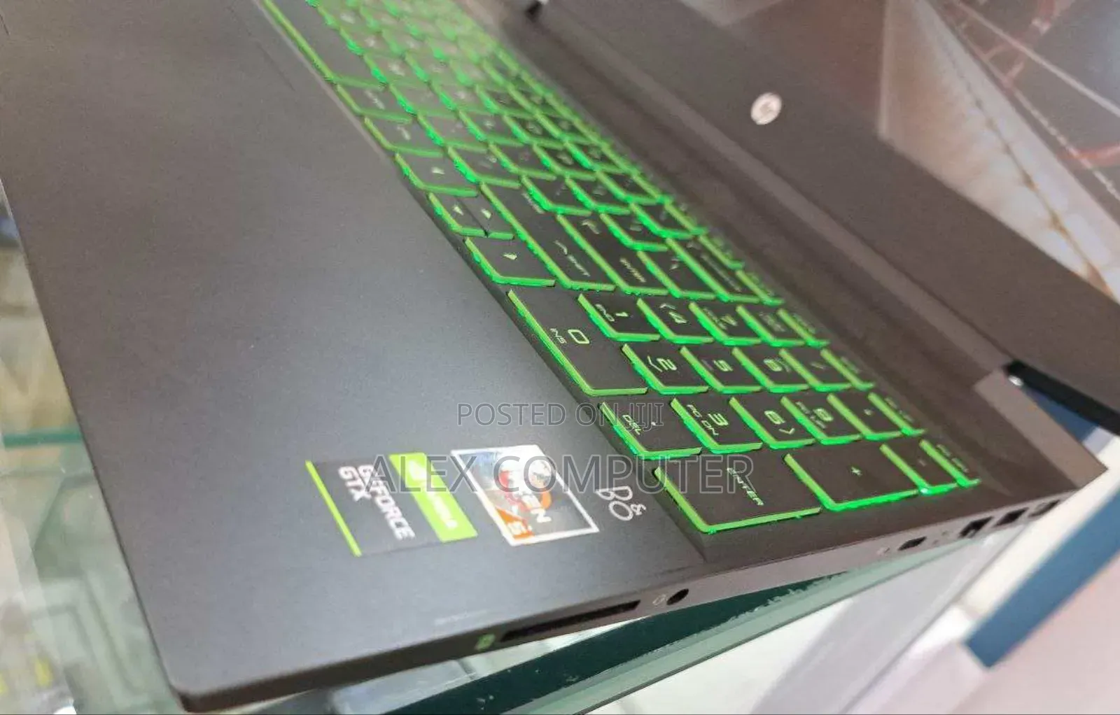 New Laptop HP Pavilion Power 15 8GB AMD Ryzen 5 SSD 512GB