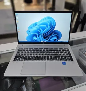 New Laptop HP ProBook 450 G8 8GB Intel Core I5 SSD 512GB