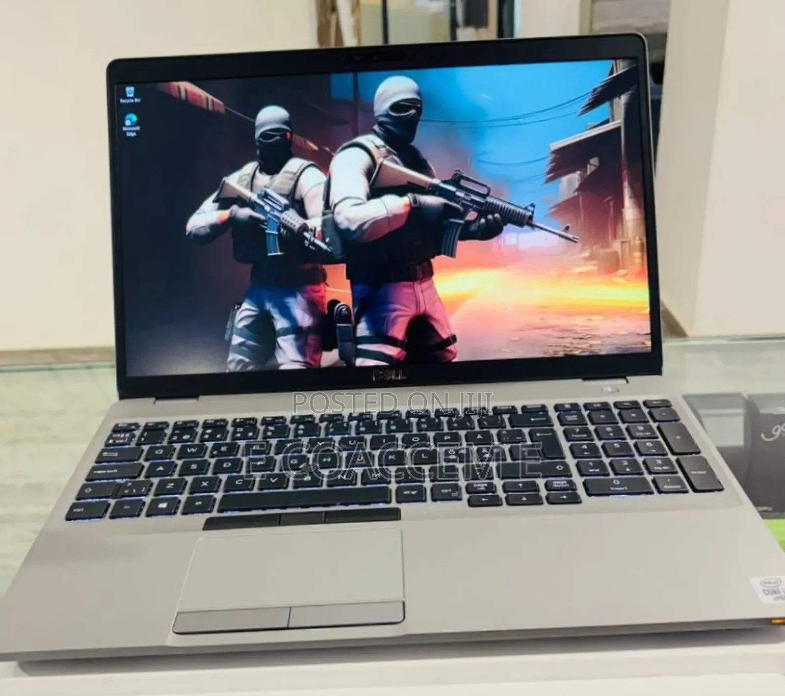 New Laptop Dell 16GB Intel Core I5 SSD 512GB