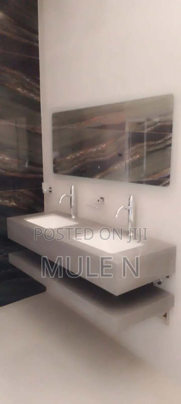 Furnished 6bdrm House in Around Ayat Square, Yeka for sale