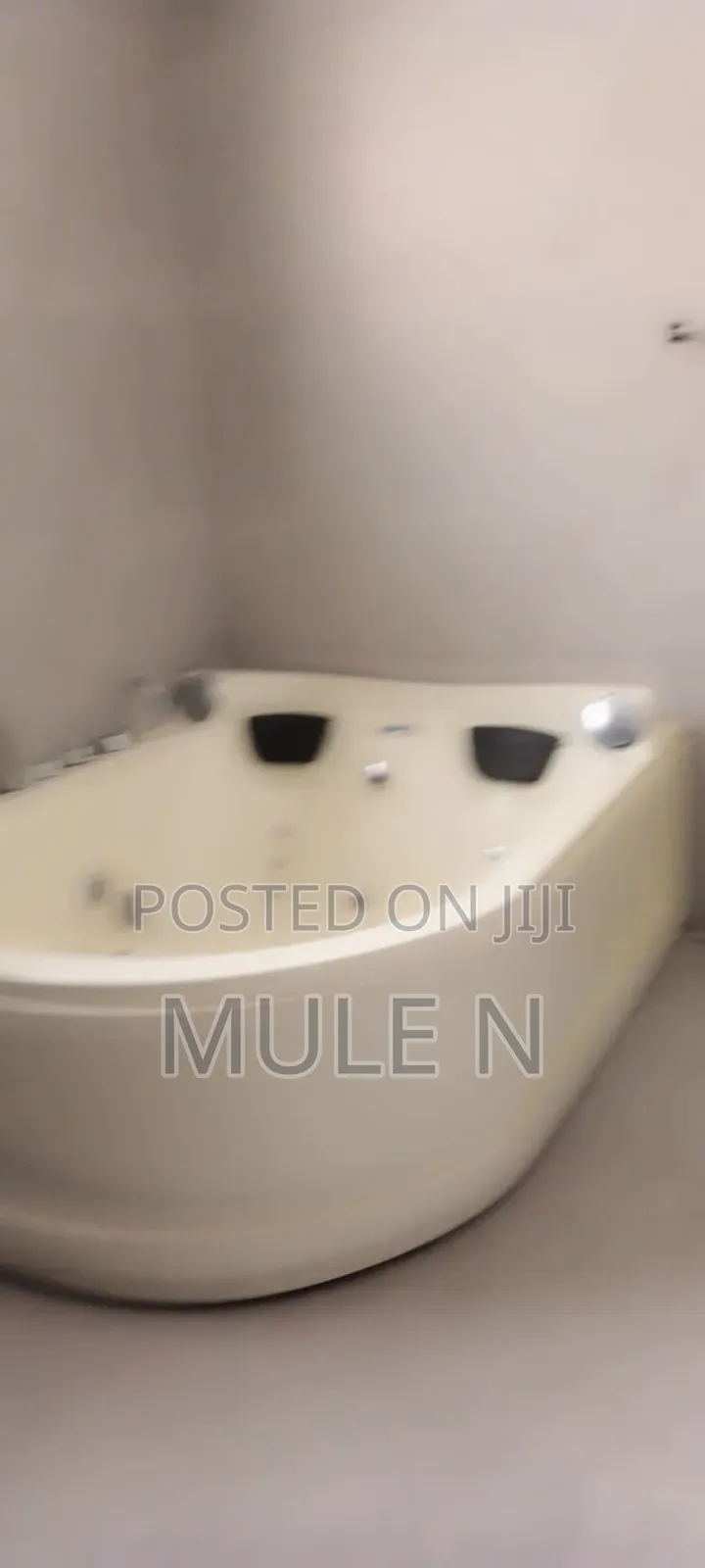 Furnished 6bdrm House in Around Ayat Square, Yeka for sale