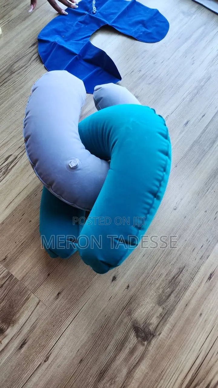 ቦታ የማይፈልግ የሚነፋ የአንገት ትራስ ለጉዞ ፡ Inflatable Neck Pillow