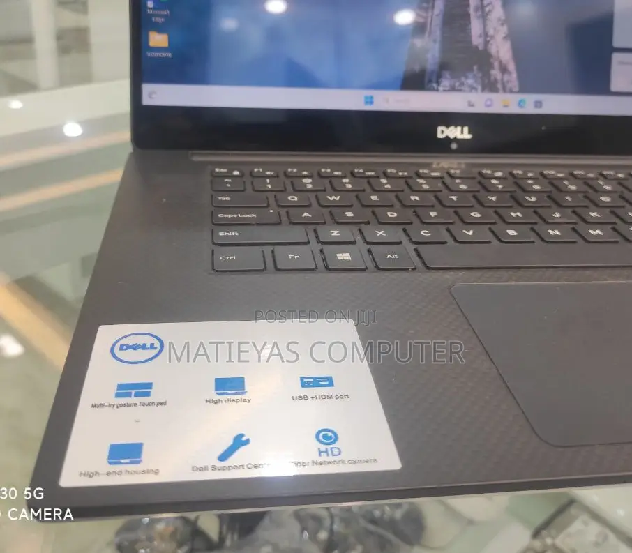 New Laptop Dell XPS 15 16GB Intel Core I7 SSD 512GB