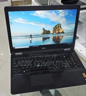 New Laptop Dell Precision 15 M7510 16GB Intel Core I7 SSD 512GB
