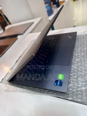 New Laptop Lenovo ThinkPad Yoga 32GB Intel Core I7 SSD 512GB