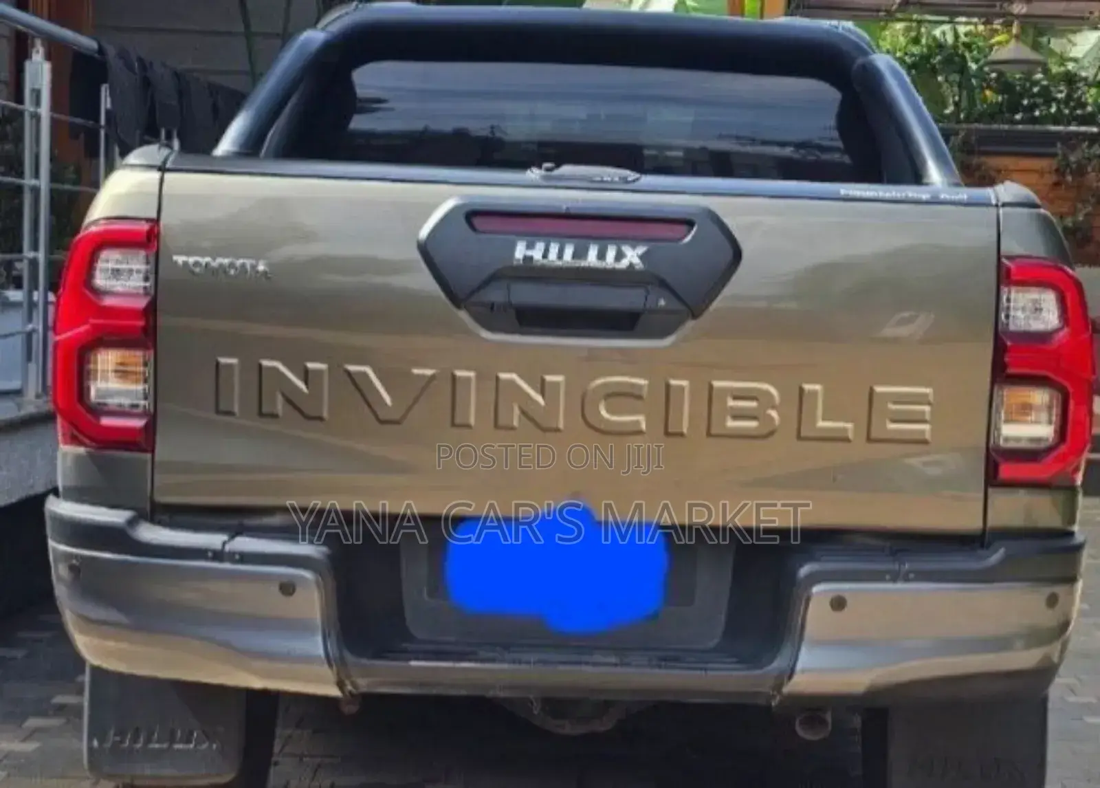 New Toyota Hilux 2022 Gray