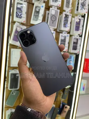 Photo - New Apple iPhone 12 Pro Max 256 GB Black