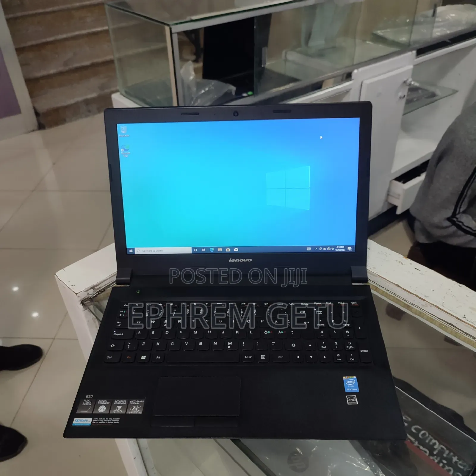 Laptop Lenovo Ideapad 3 4GB Intel Pentium HDD 500GB