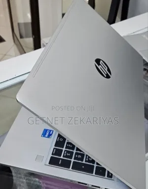 New Laptop HP ProBook 450 G8 8GB Intel Core I5 SSD 512GB