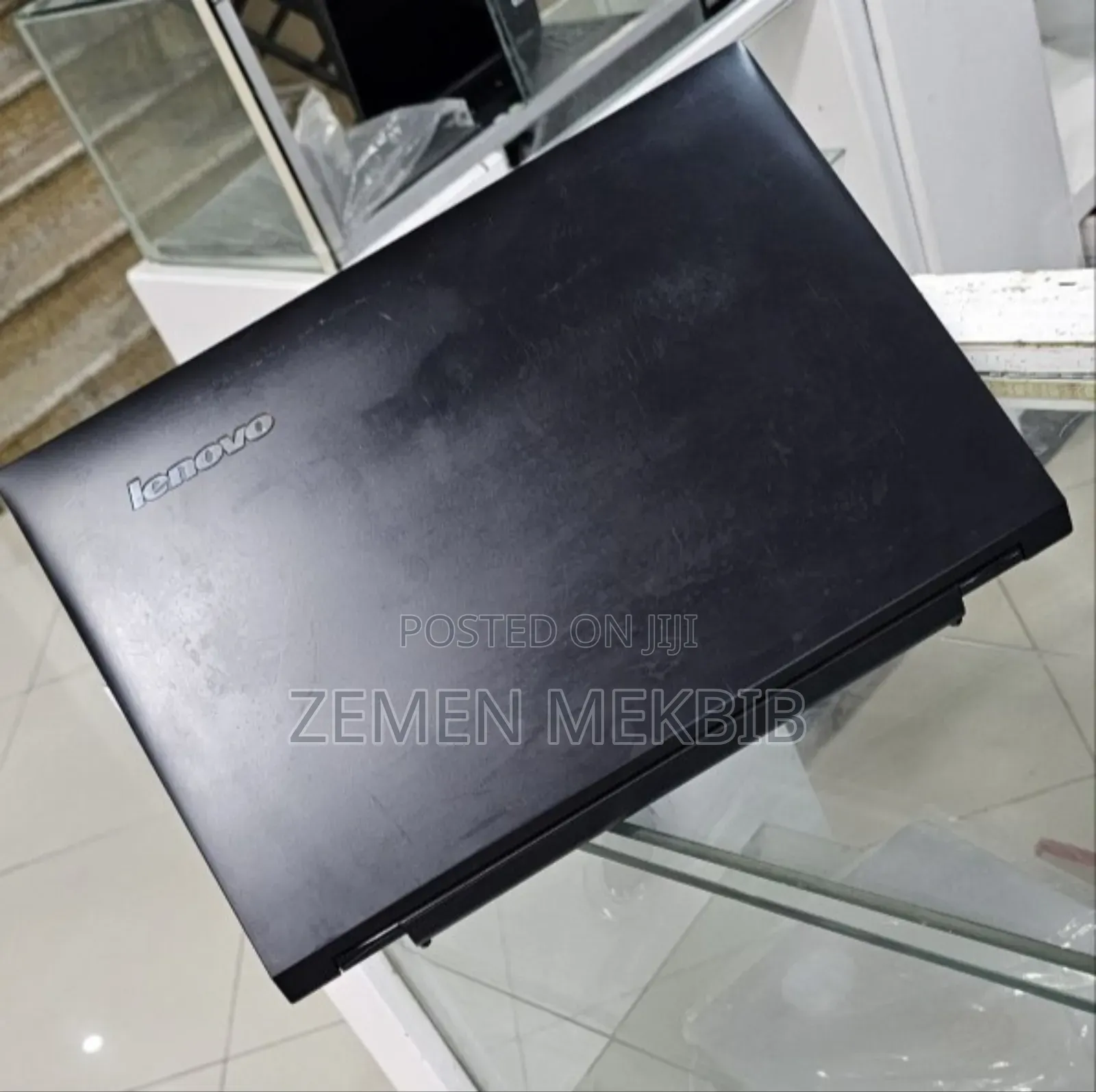 New Laptop Lenovo Ideapad 3 4GB SSD 500GB