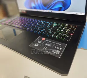 New Laptop MSI GP75 Leopard 32GB Intel Core I7 SSD 1T