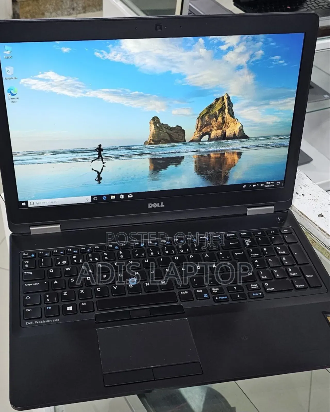 New Laptop Dell Precision 15 3541 16GB Intel Core I7 SSD 512GB