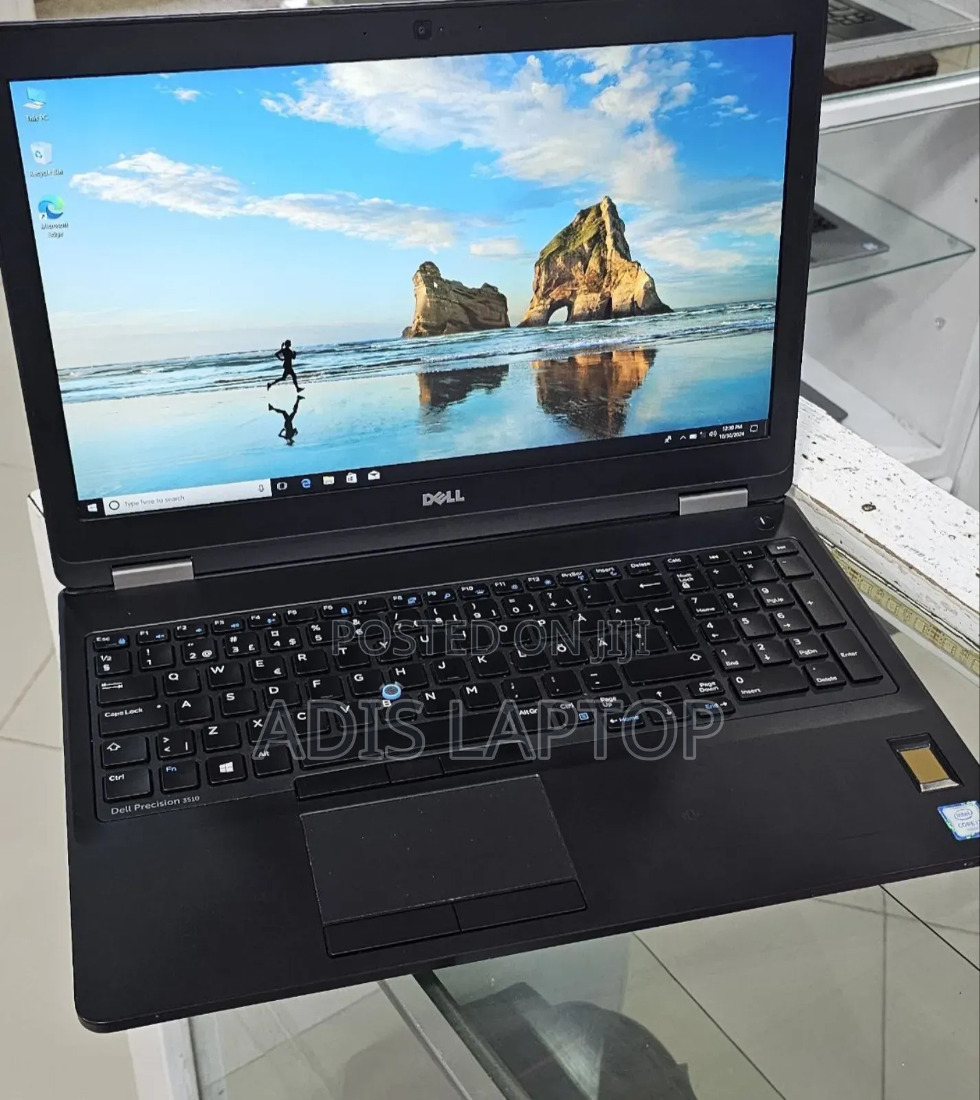 New Laptop Dell Precision 15 3541 16GB Intel Core I7 SSD 512GB