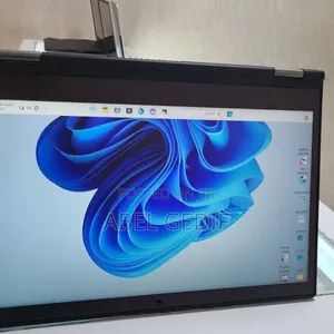 New Laptop Lenovo ThinkPad Yoga 370 16GB Intel Core I5 SSD 512GB