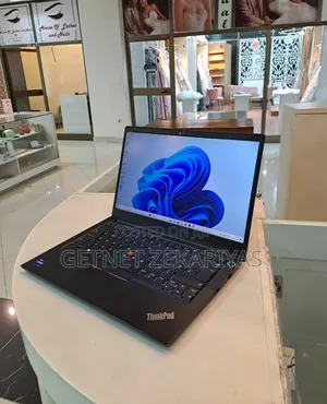 Photo - New Laptop Lenovo ThinkPad E14 G5 16GB Intel Core I7 SSD 512GB