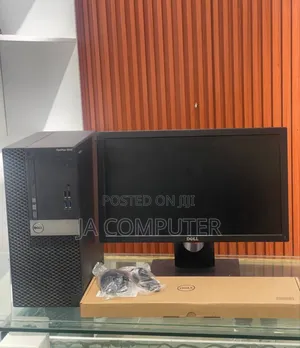 Photo - New Desktop Computer Dell Optiplex 3040 4GB Intel Core I5 HDD 500GB