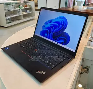 New Laptop Lenovo ThinkPad E14 Gen 4 16GB Intel Core I7 SSD 512GB