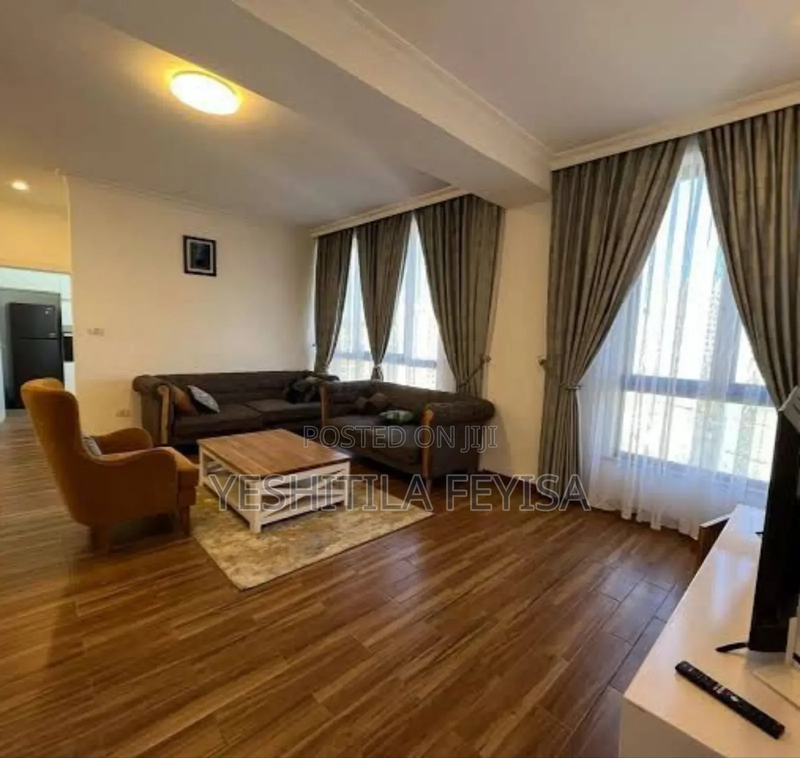 Apartment, Vila and Condominium for Rent