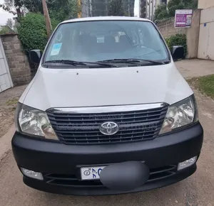 Toyota HiAce 2011 White