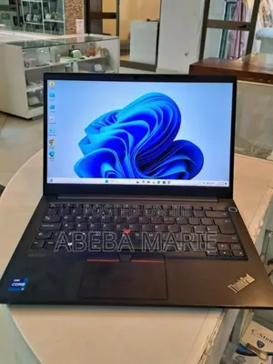 New Laptop Lenovo ThinkPad E14 G5 16GB Intel Core I7 SSD 512GB