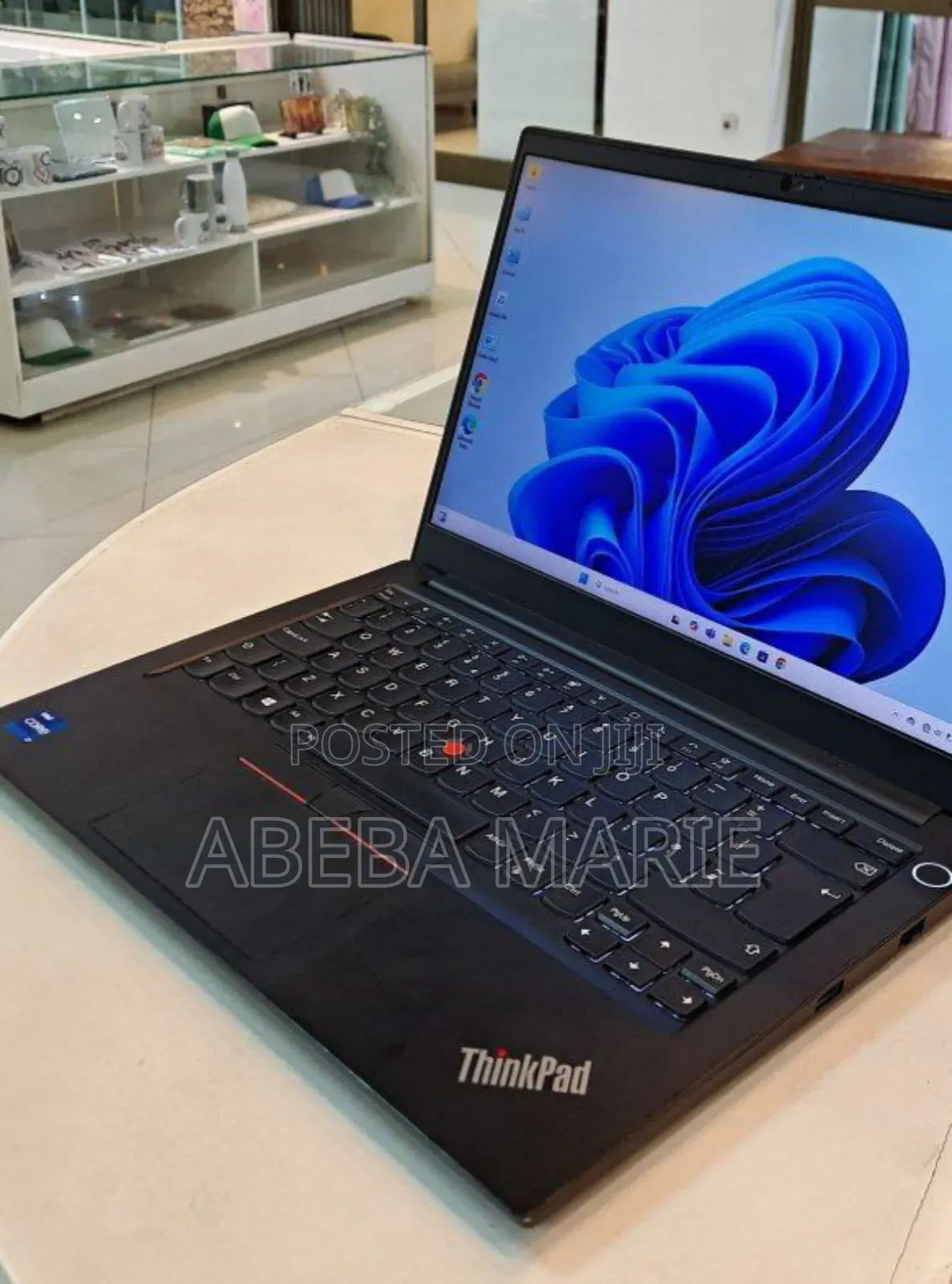New Laptop Lenovo ThinkPad E14 G5 16GB Intel Core I7 SSD 512GB