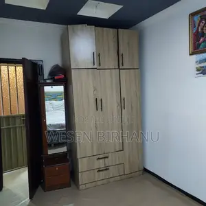 የሚሸጥ ቆንጆ ቤት ወገው ተመተተኘ ነው