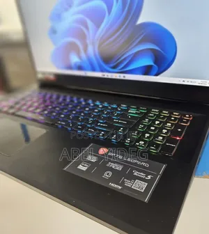 New Laptop MSI GP75 Leopard 32GB Intel Core I7 SSD 1T