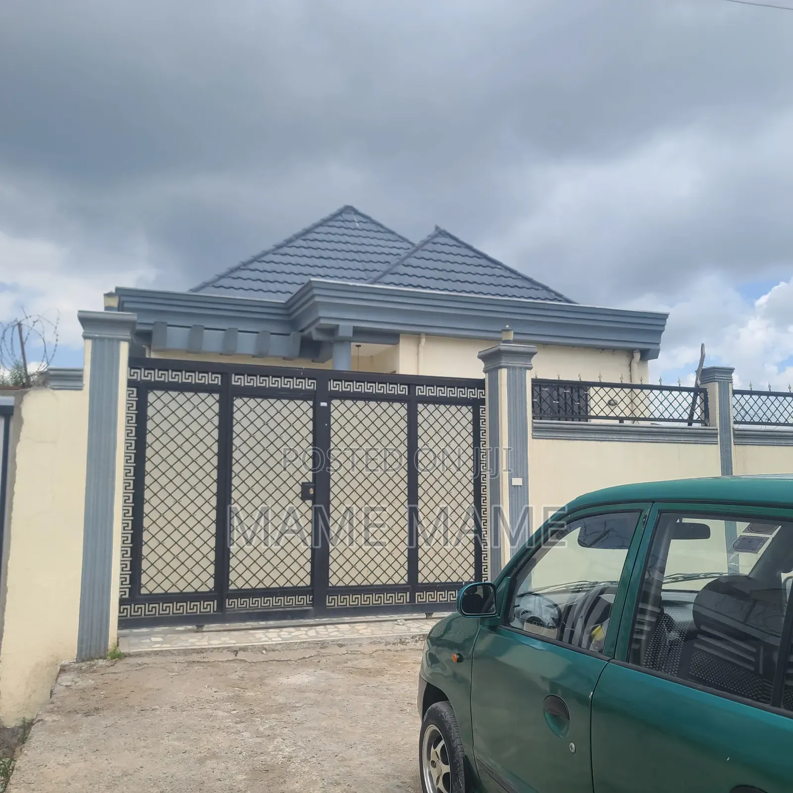 5bdrm Villa in Addis Abeba, Bole for rent