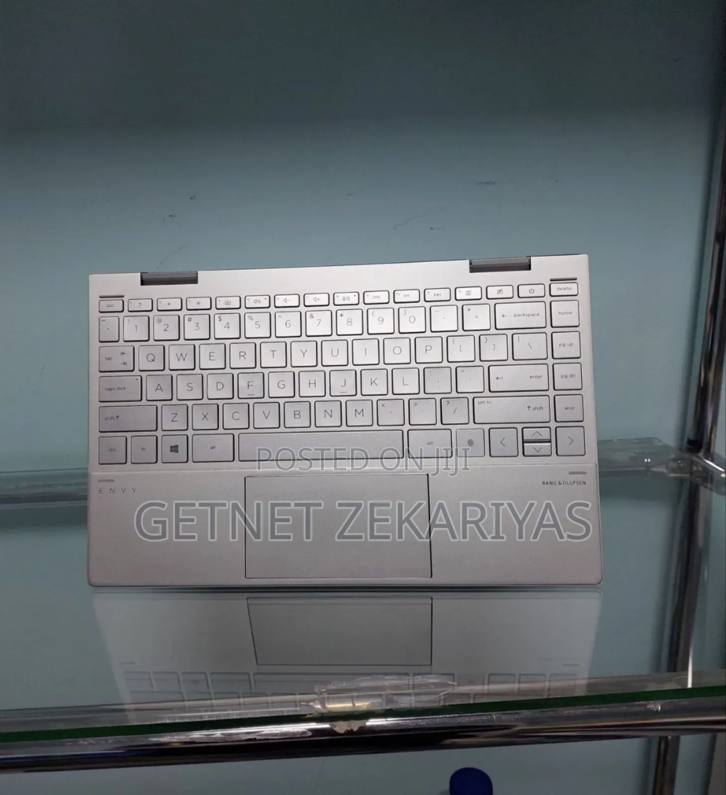 New Laptop HP Envy X360 8GB Intel Core I7 SSD 1T