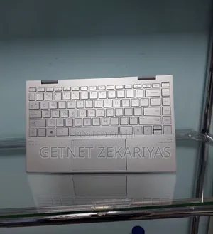 New Laptop HP Envy X360 8GB Intel Core I7 SSD 1T