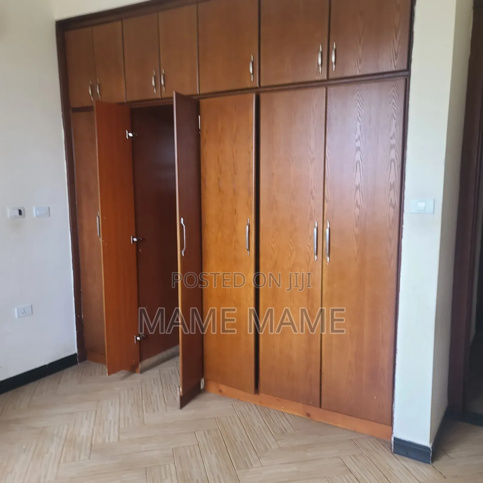 5bdrm Villa in Addis Abeba, Bole for rent