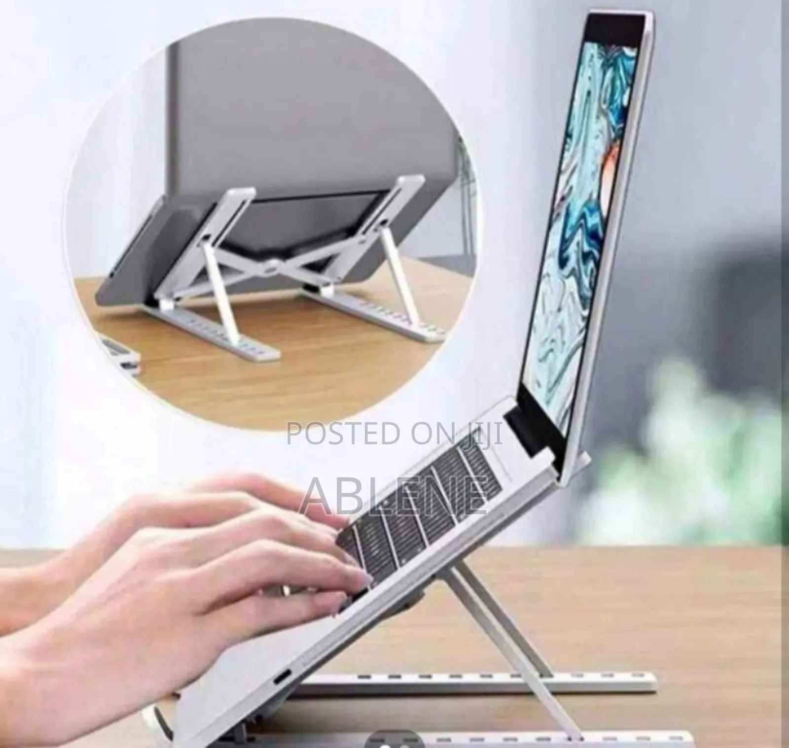 Lapoto Stand ( Pc Hold)