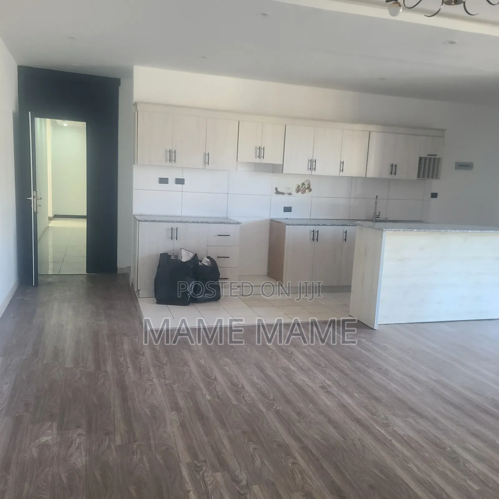 3bdrm Apartment in Addis Abeba, Bole for rent