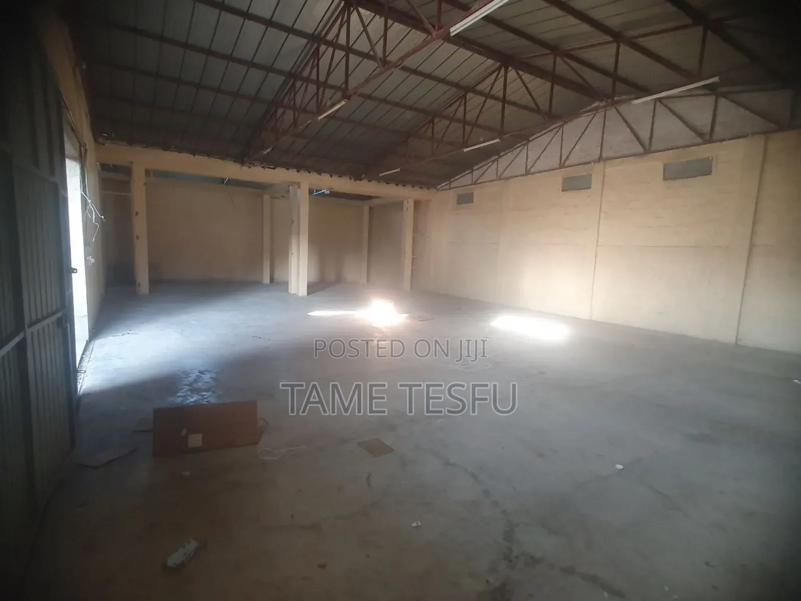 7bdrm House in Jakiros, Bole for rent