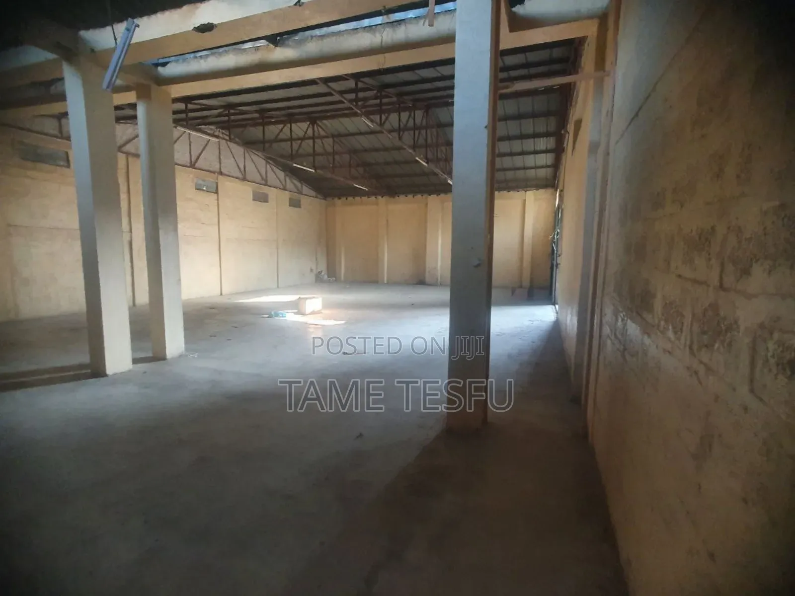 7bdrm House in Jakiros, Bole for rent