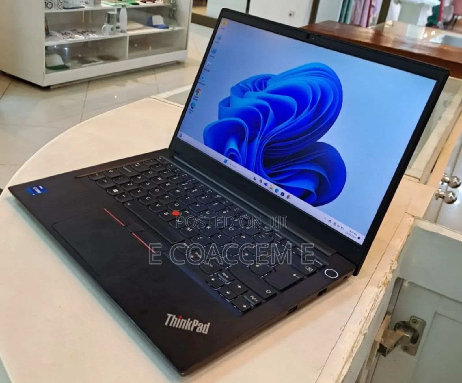 New Laptop Lenovo 16GB Intel Core I7 SSD 512GB