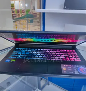 New Laptop MSI Katana GF66 32GB Intel Core I7 SSD 1T