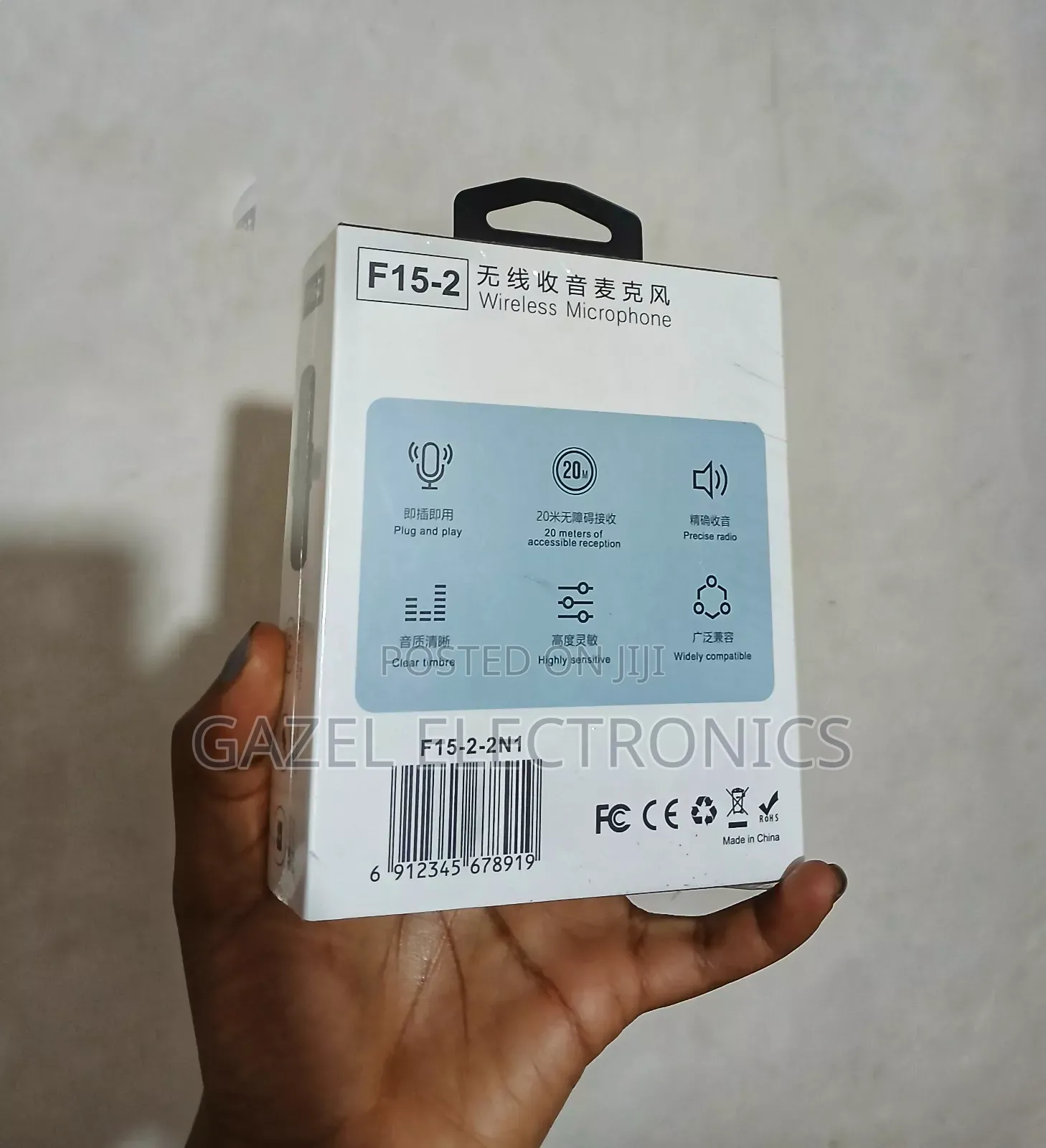 F15 Wireless Lavalier Microphone