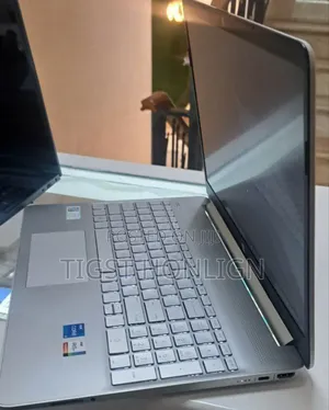 New Laptop HP Stream Notebook 8GB Intel Core I5 SSD 512GB