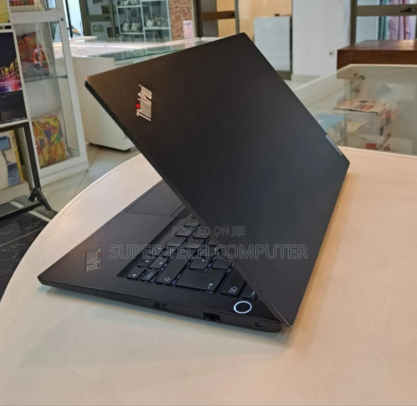 New Laptop Lenovo ThinkPad E14 G5 16GB Intel Core I7 SSD 512GB