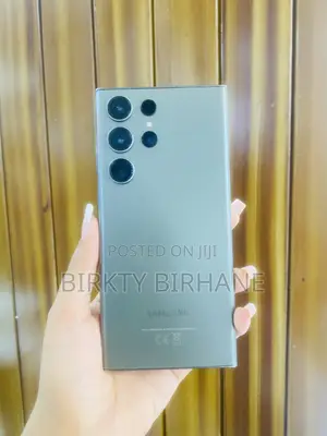 Photo - Samsung Galaxy S23 Ultra 512 GB