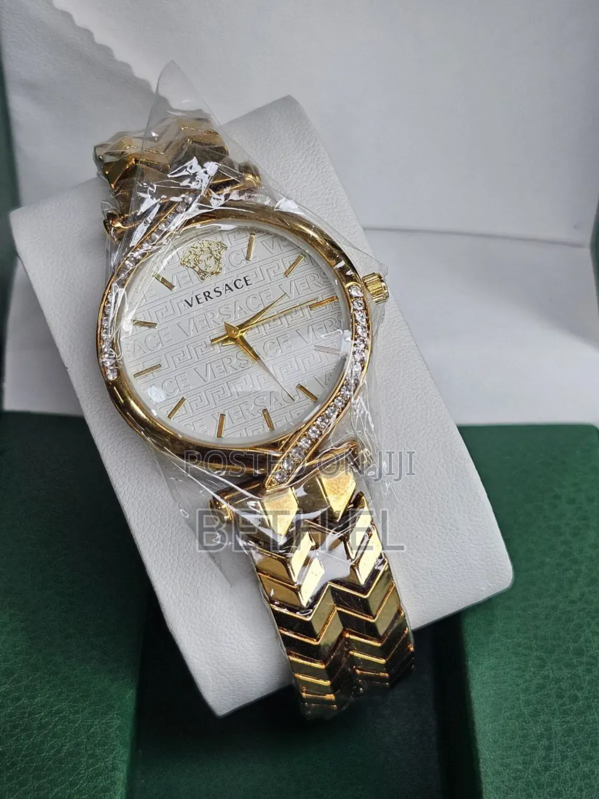 Versace Women's Wristwatch