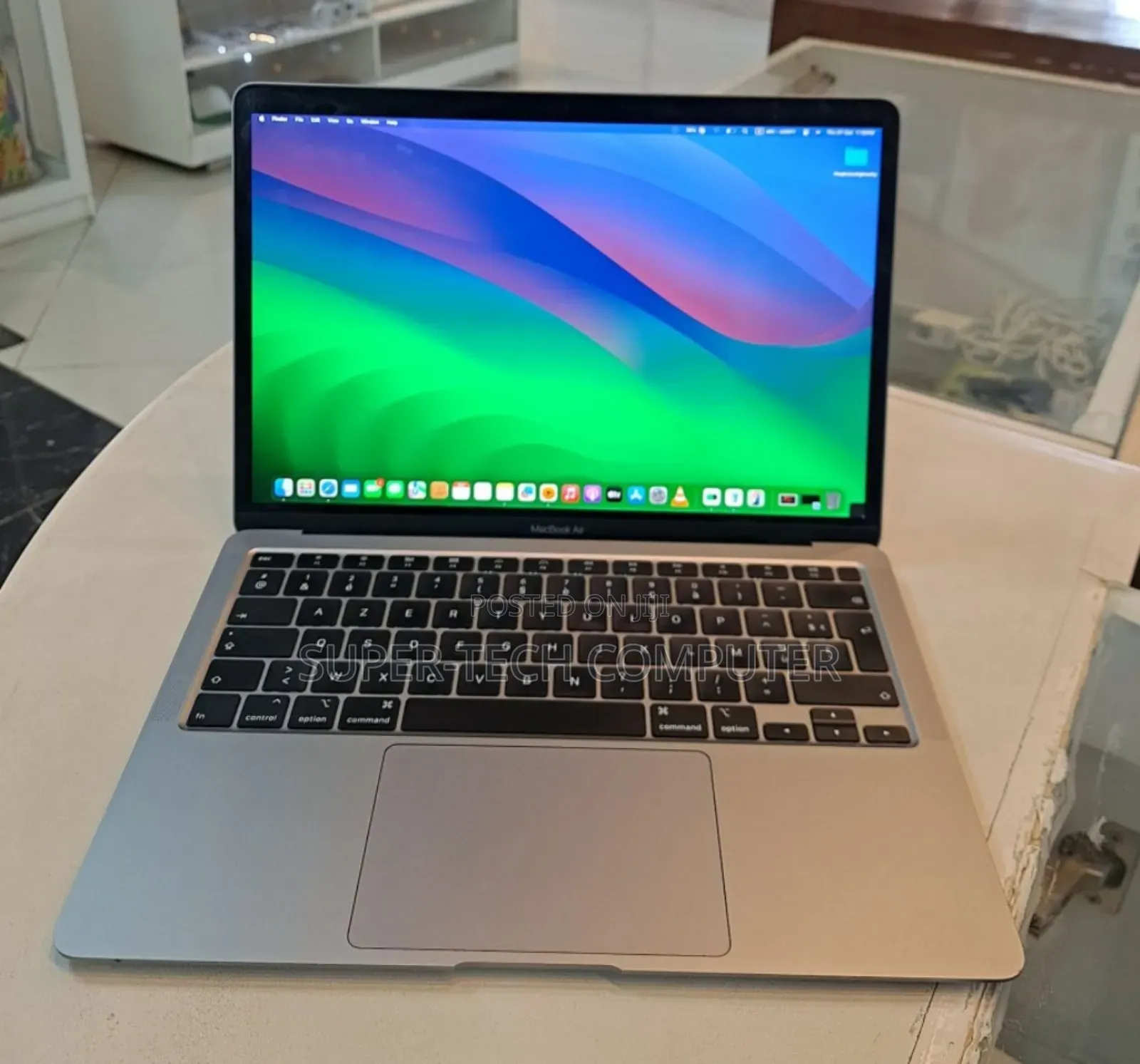 New Laptop Apple MacBook Air 2020 8GB Intel Core I5 SSD 256GB