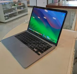 New Laptop Apple MacBook Air 2020 8GB Intel Core I5 SSD 256GB