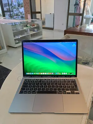 New Laptop Apple MacBook Air 2020 8GB Intel Core I5 SSD 256GB